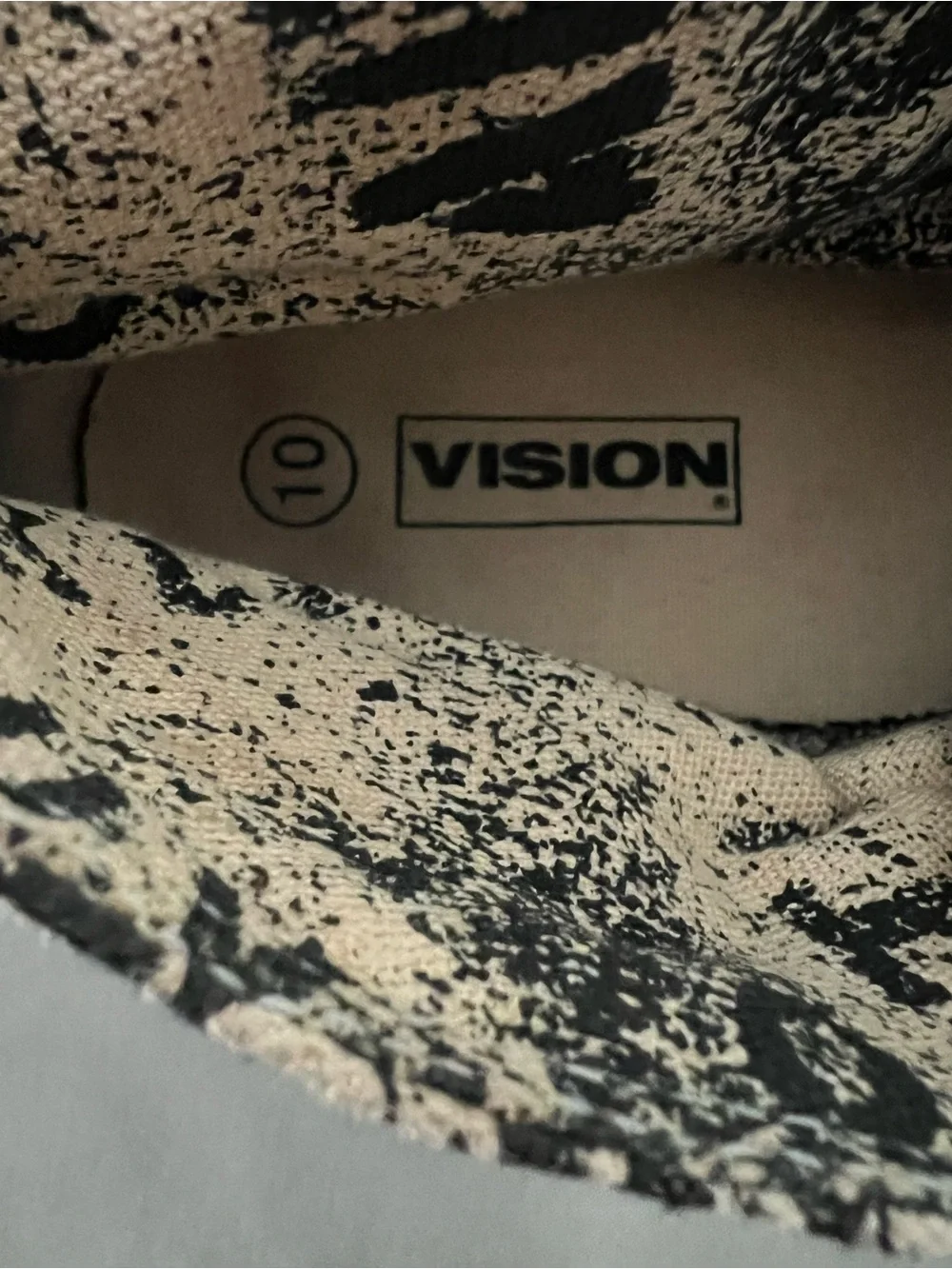 Vision Street Wear Punkskull High-Top Canvas Sneakers 1986 - size 10